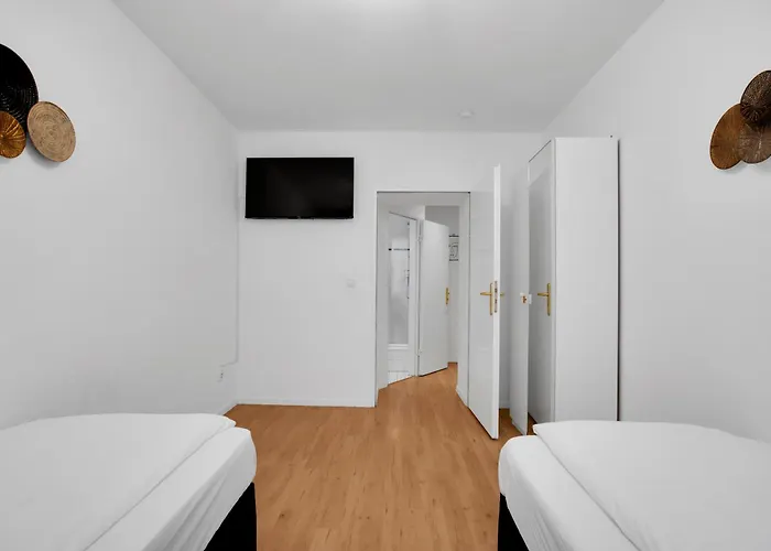 Апартаменты 3 Bedroom In Kreuzberg