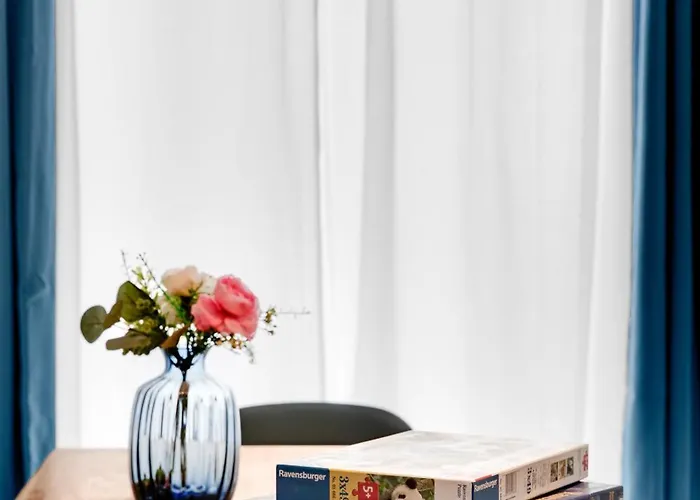 3 Bedroom In Kreuzberg Apartament *