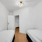 Lejlighed 3 Bedroom In Kreuzberg *