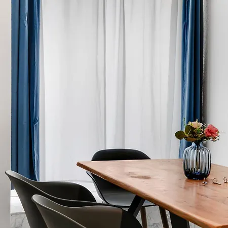 3 Bedroom In Kreuzberg *