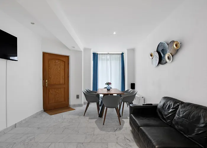 3 Bedroom In Kreuzberg *